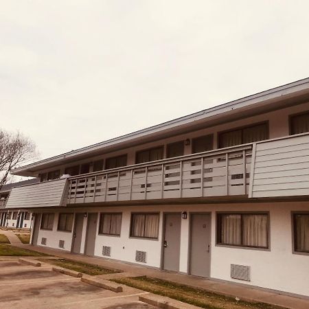 Dallas Love Field Inn Экстерьер фото