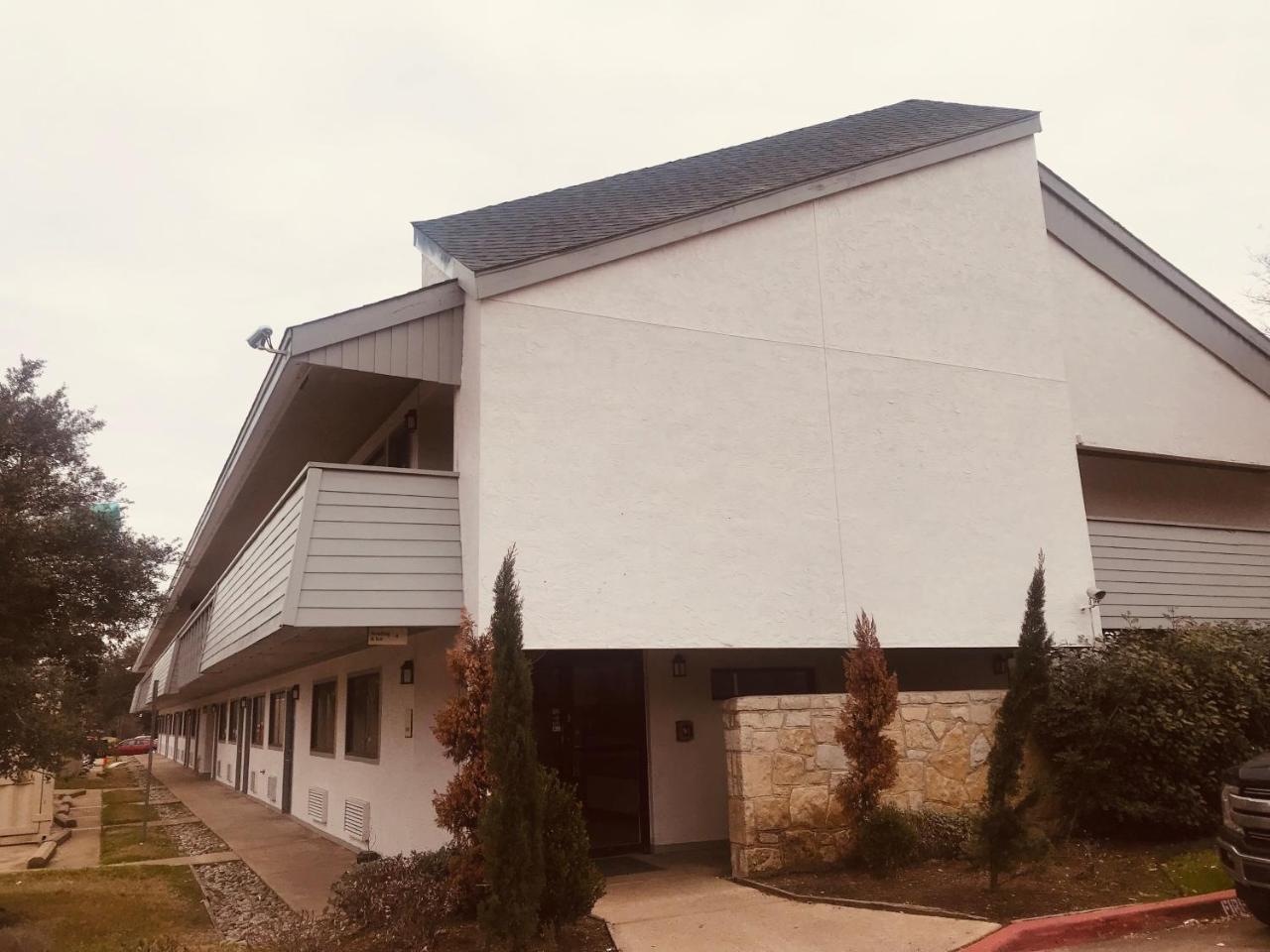 Dallas Love Field Inn Экстерьер фото